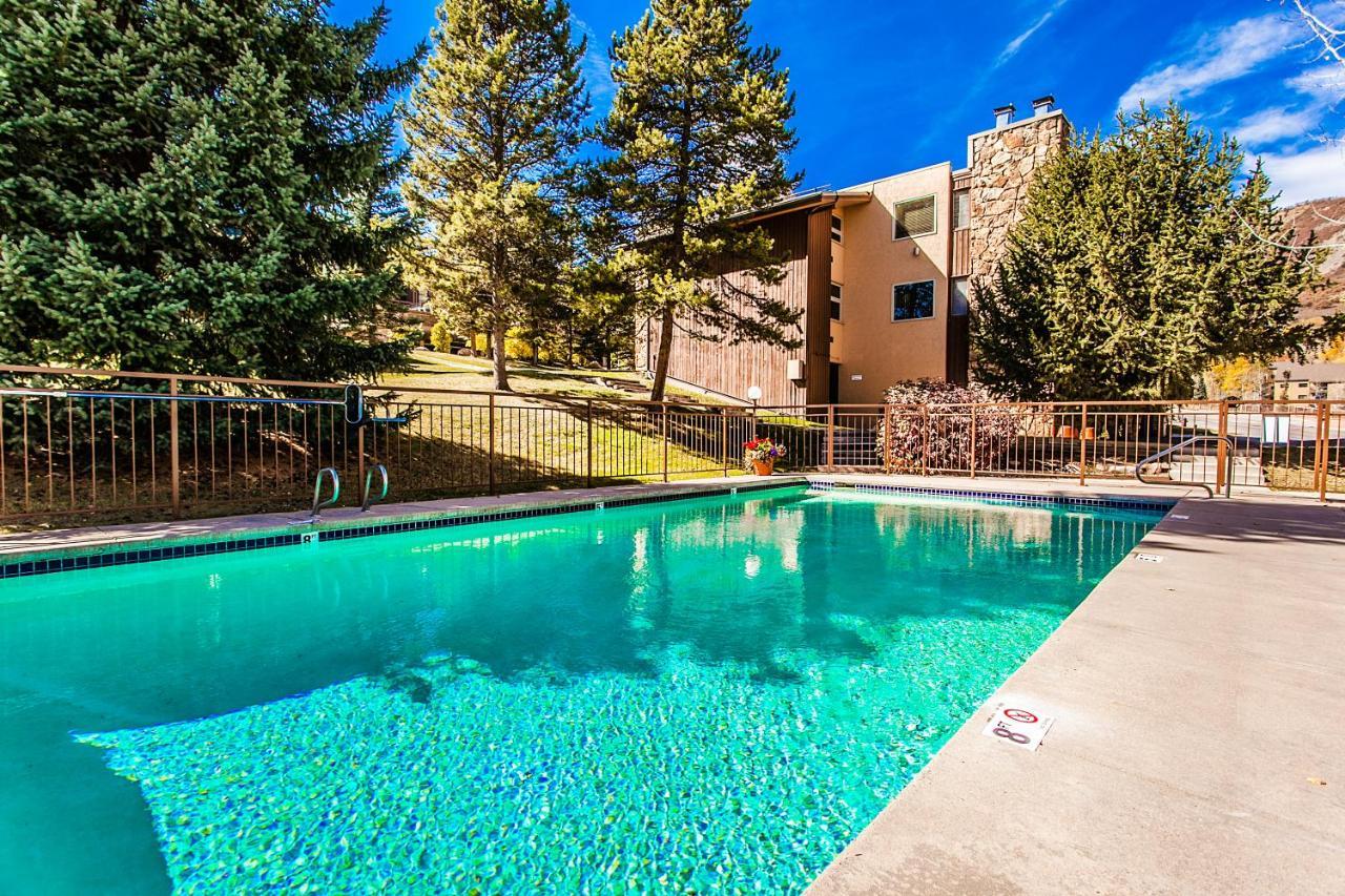 סנואומאס ווילג' Willows Condos By Snowmass Vacations מראה חיצוני תמונה