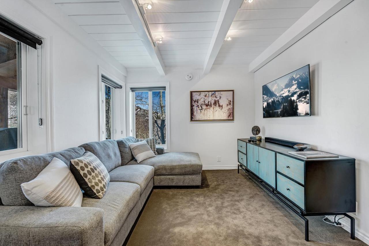 סנואומאס ווילג' Willows Condos By Snowmass Vacations חדר תמונה